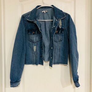 Fashion Nova Womens Denim Jacket Distressed Cut Raw Hem‎ Front Pockets Medium